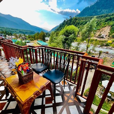 Hotel Himalayan River- Riverside Hotel Manāli Buitenkant foto